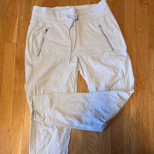 Athleta Size 4 Joggers